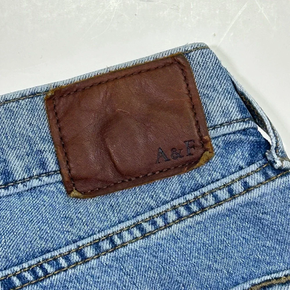 Abercrombie & Fitch Langdon Slim‎ Distressed Stretch Jeans 32x32